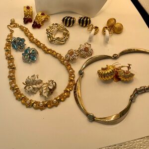 Lot 4 Trifari, Marvella, Napier Jewelry